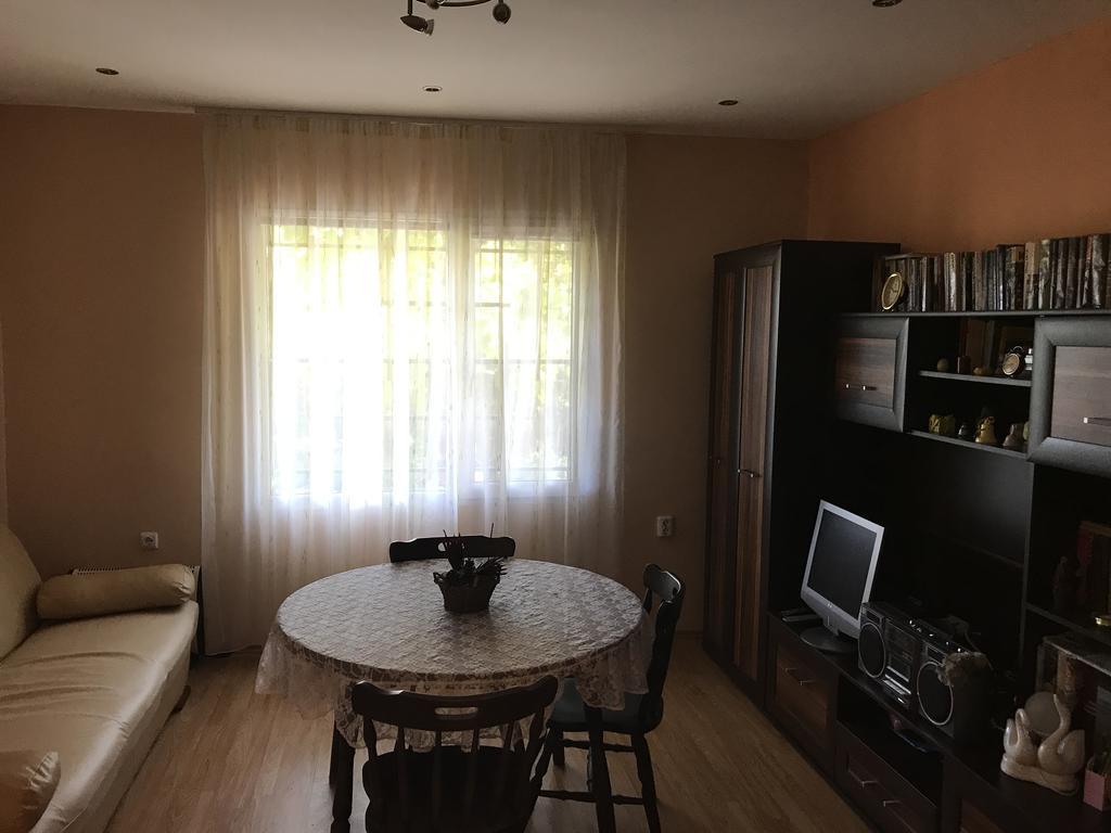 Guesthouse Planinsko Gnezdo Tŭzha المظهر الخارجي الصورة
